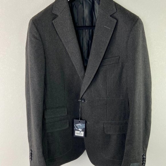 Blazer - Picture 3 of 3